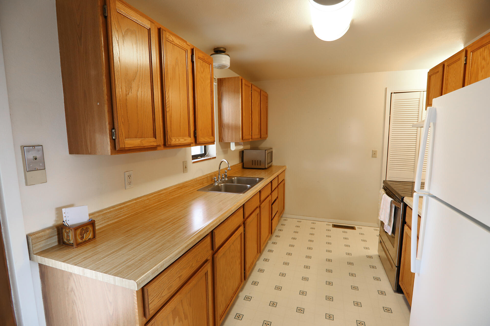 1360 Birch Street Sheridan, WY 82801 - Photo 11 of 21 11.