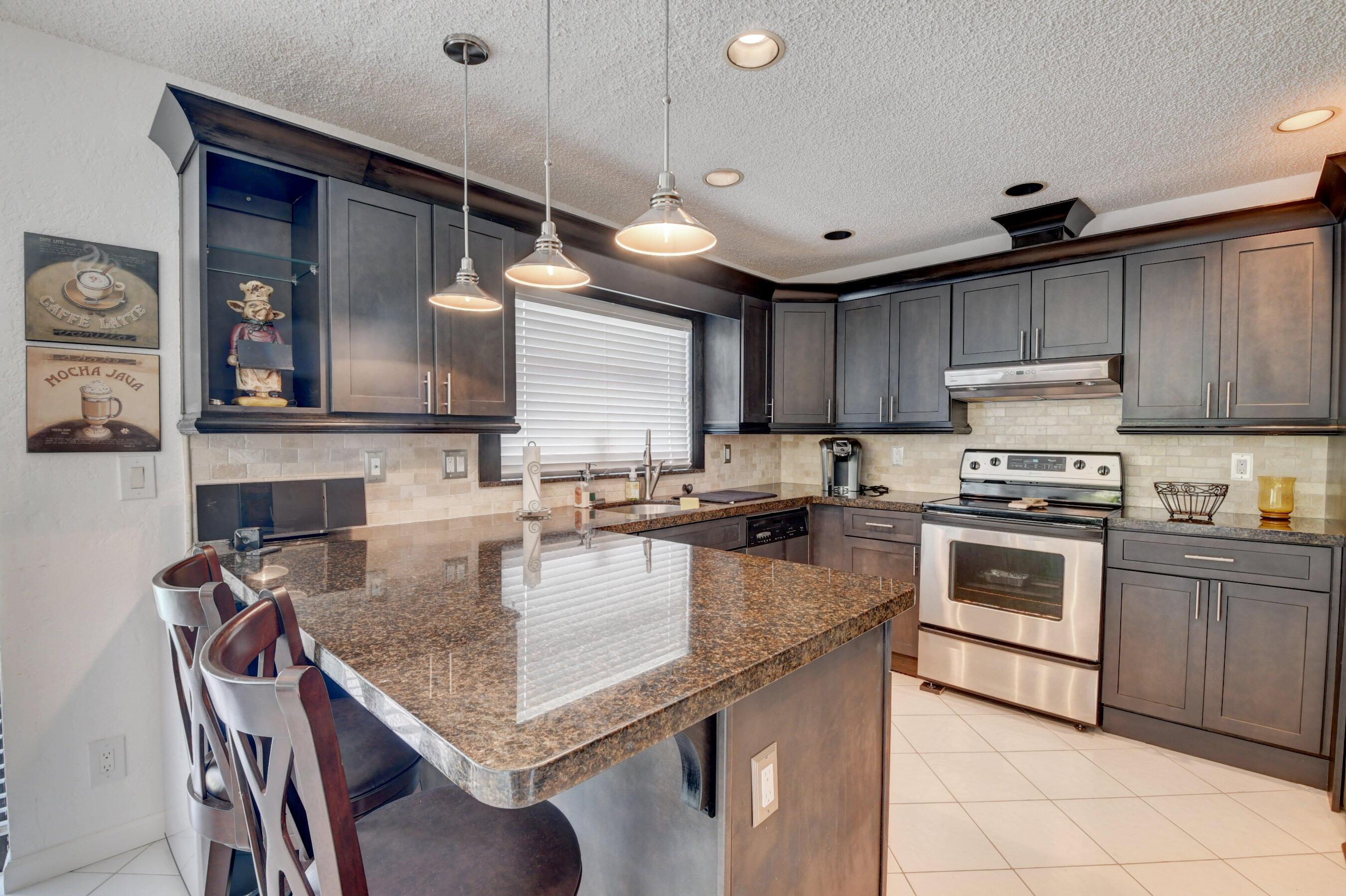 10119 Camelback Lane Boca Raton, FL 33498 - Photo 16 of 54 DSC_4364_5_6_7_8