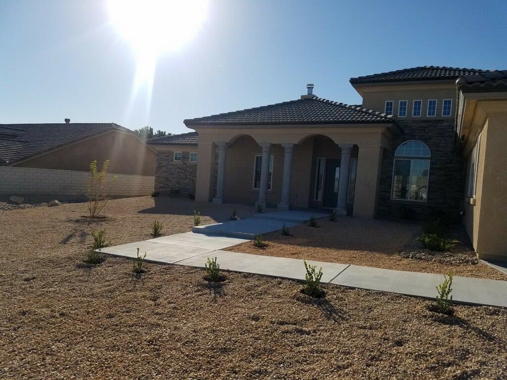 16220 Ridge View Drive Apple Valley, CA 92307 - Photo 1 of 1