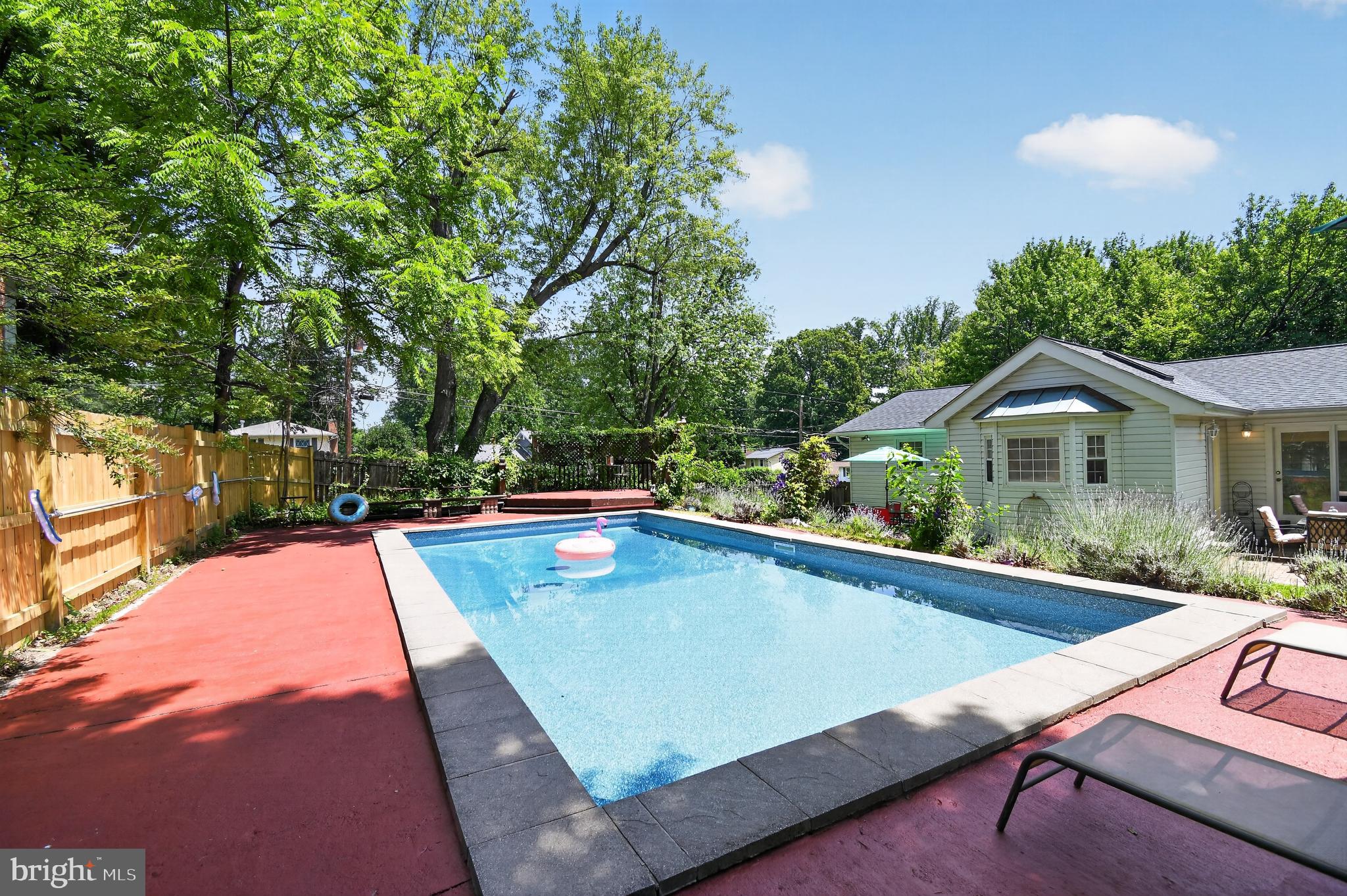 7941 Harwood Place Springfield, VA 22152 - Photo 4 of 45