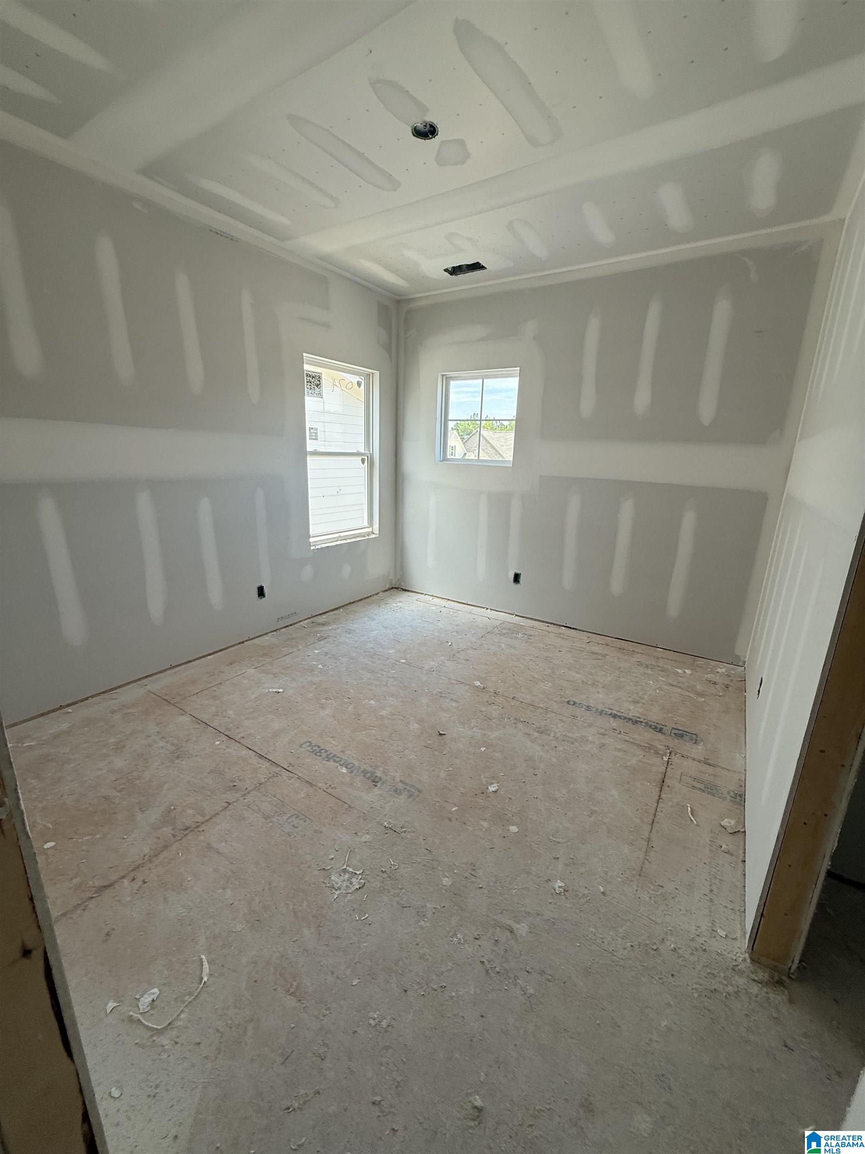 401 Huntley Rdg Bend Pelham, AL 35124 - Photo 16 of 19 Gallery Image 16