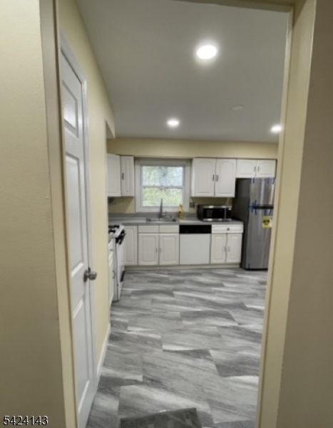 337 Jamestown Road Bridgewater, NJ 08807 - Photo 8 of 23