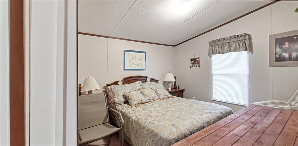 945 Lake Road Gordonville, TX 76245 - Photo 11 of 23