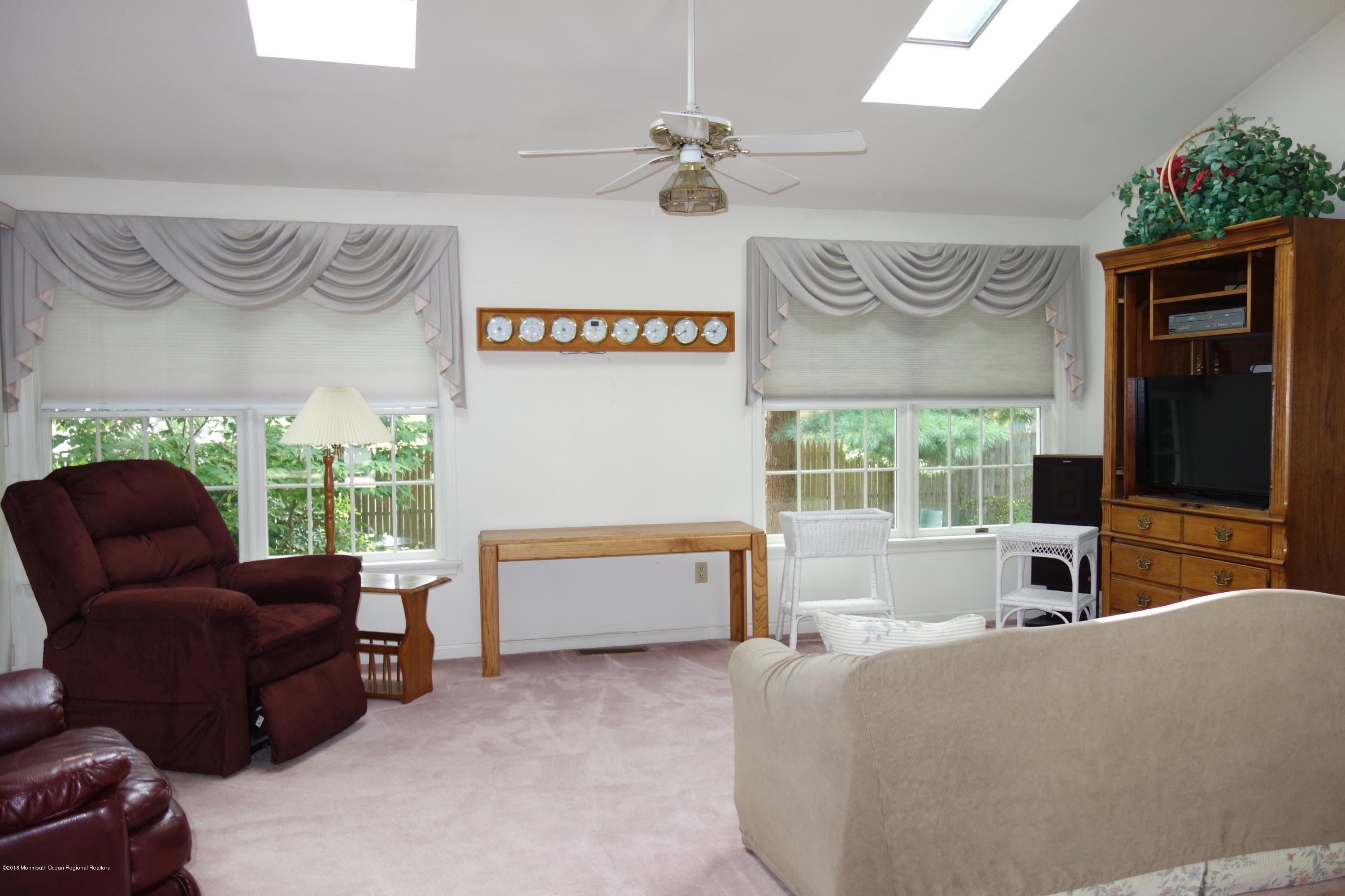 109 Sextant Road Manahawkin, NJ 08050 - Photo 12 of 35 dddd
