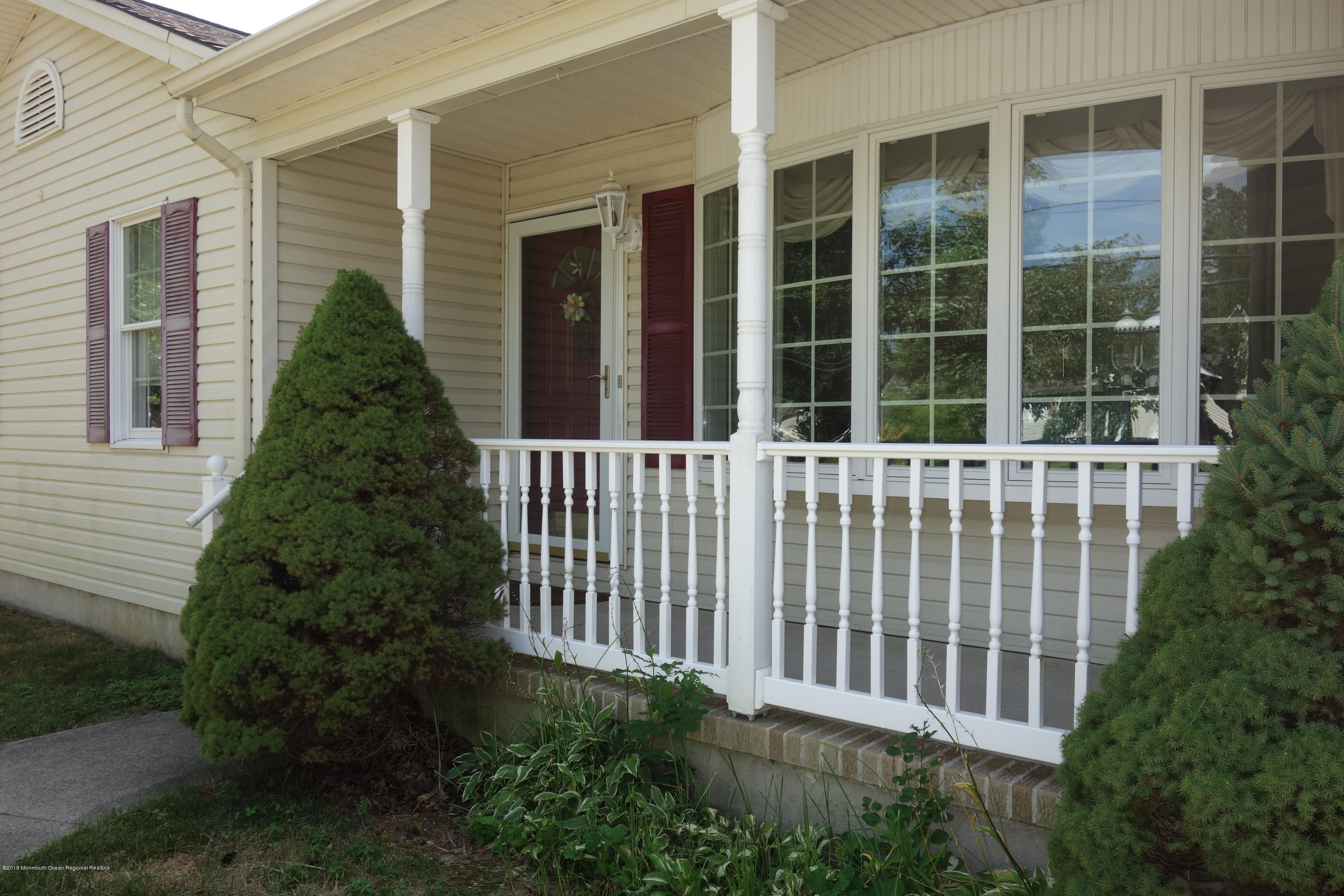 109 Sextant Road Manahawkin, NJ 08050 - Photo 3 of 35 aaaaaa