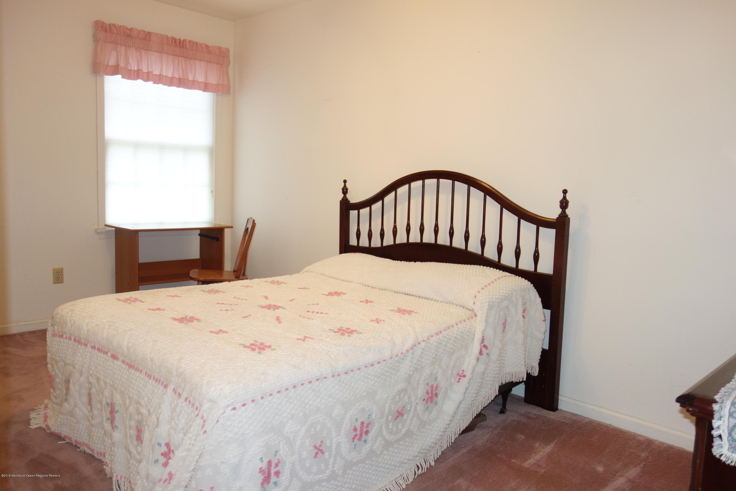109 Sextant Road Manahawkin, NJ 08050 - Photo 21 of 35 g