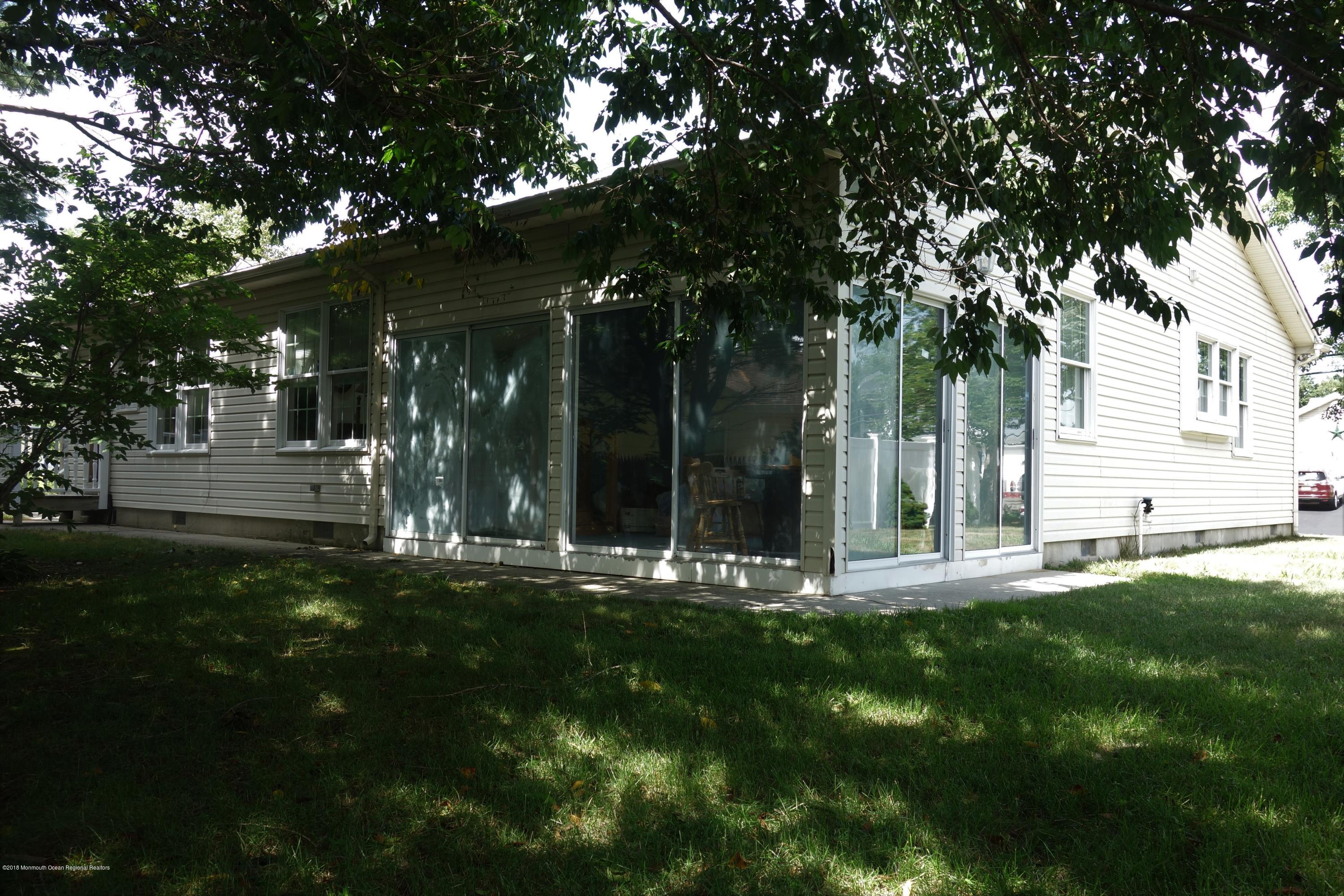109 Sextant Road Manahawkin, NJ 08050 - Photo 31 of 35 zzzzzzz