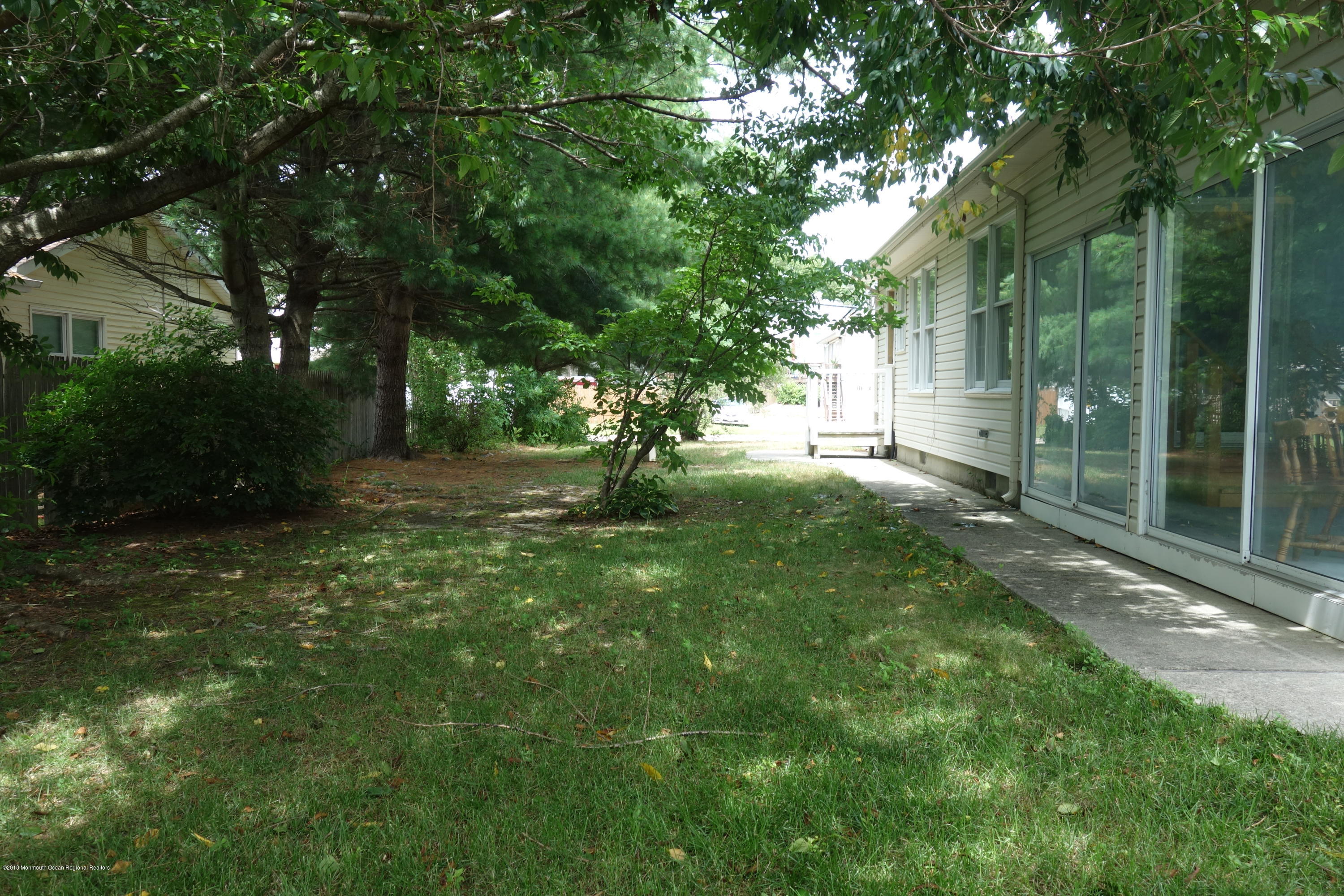 109 Sextant Road Manahawkin, NJ 08050 - Photo 32 of 35 zzzzzzzz