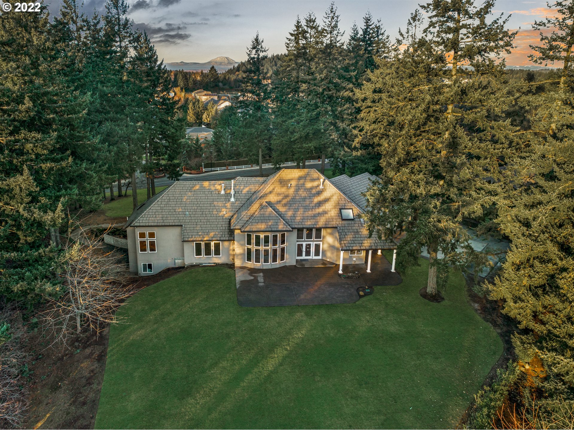 14110 Southeast Aldridge Road Happy Valley, OR 97086 - Photo 31 of 32 Gallery Image 31