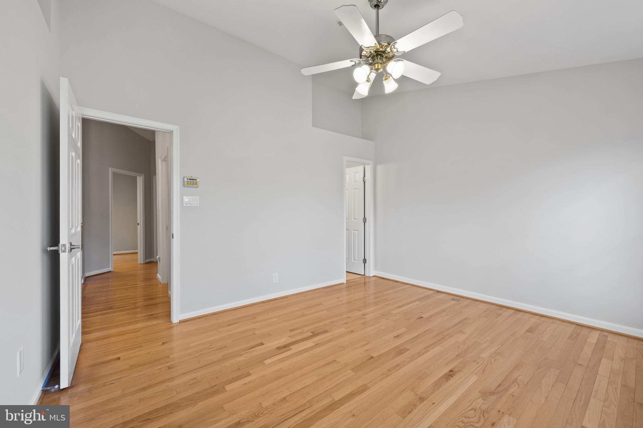 2804 Thickett Way Olney, MD 20832 - Photo 15 of 35