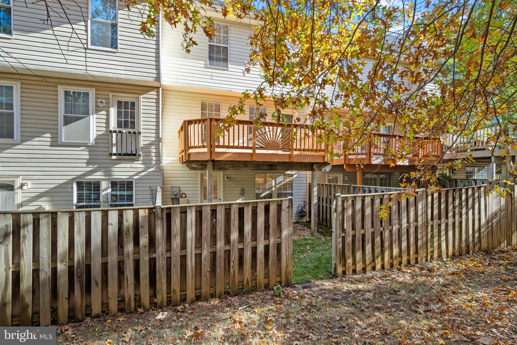 2804 Thickett Way Olney, MD 20832 - Photo 31 of 35