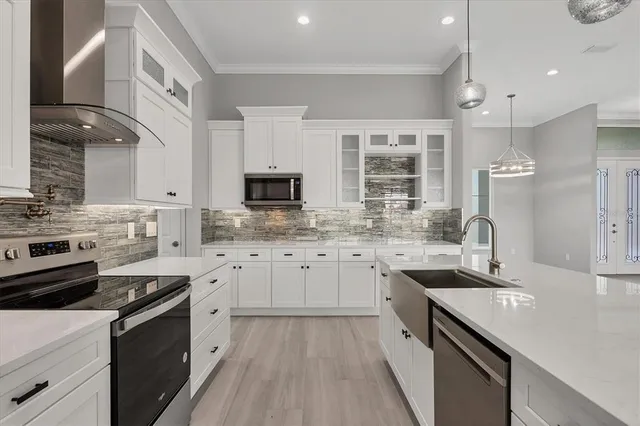 $3,000 | 216 West Pine Valley Lane, Rotonda West, FL 33947