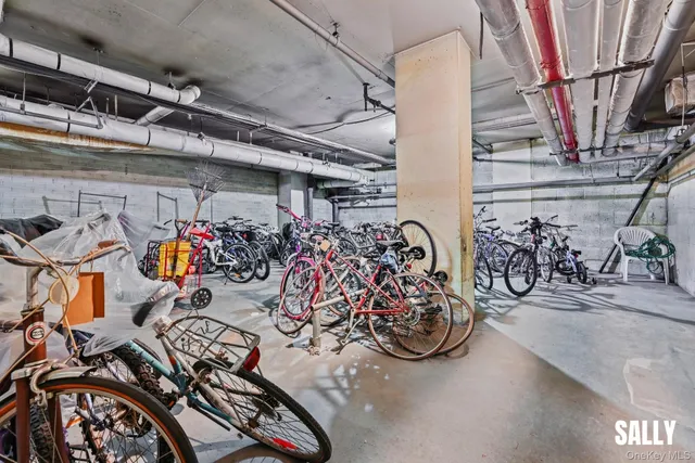 $495,000 | 138-10 Franklin Avenue, Unit 12A | Flushing