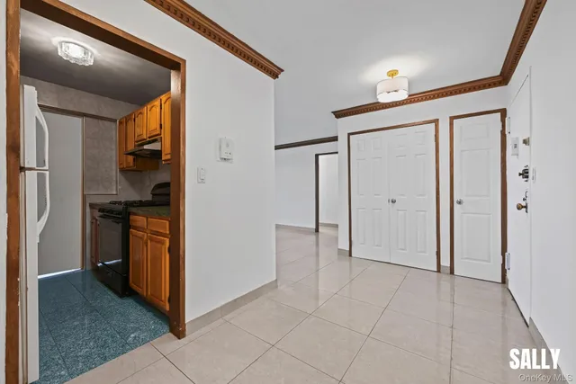 $495,000 | 138-10 Franklin Avenue, Unit 12A | Flushing