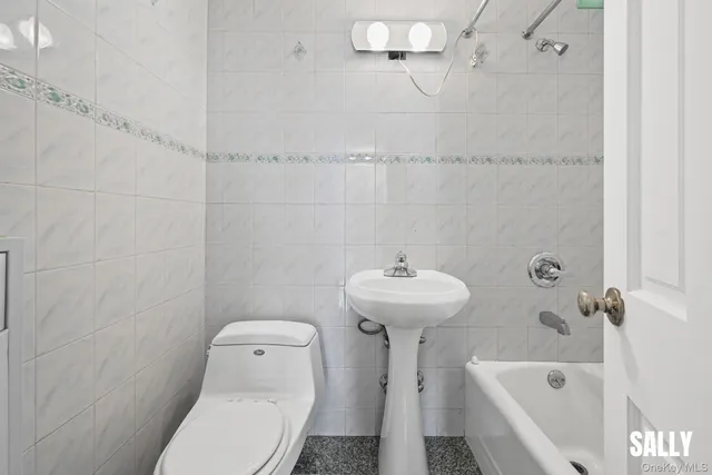 $495,000 | 138-10 Franklin Avenue, Unit 12A | Flushing