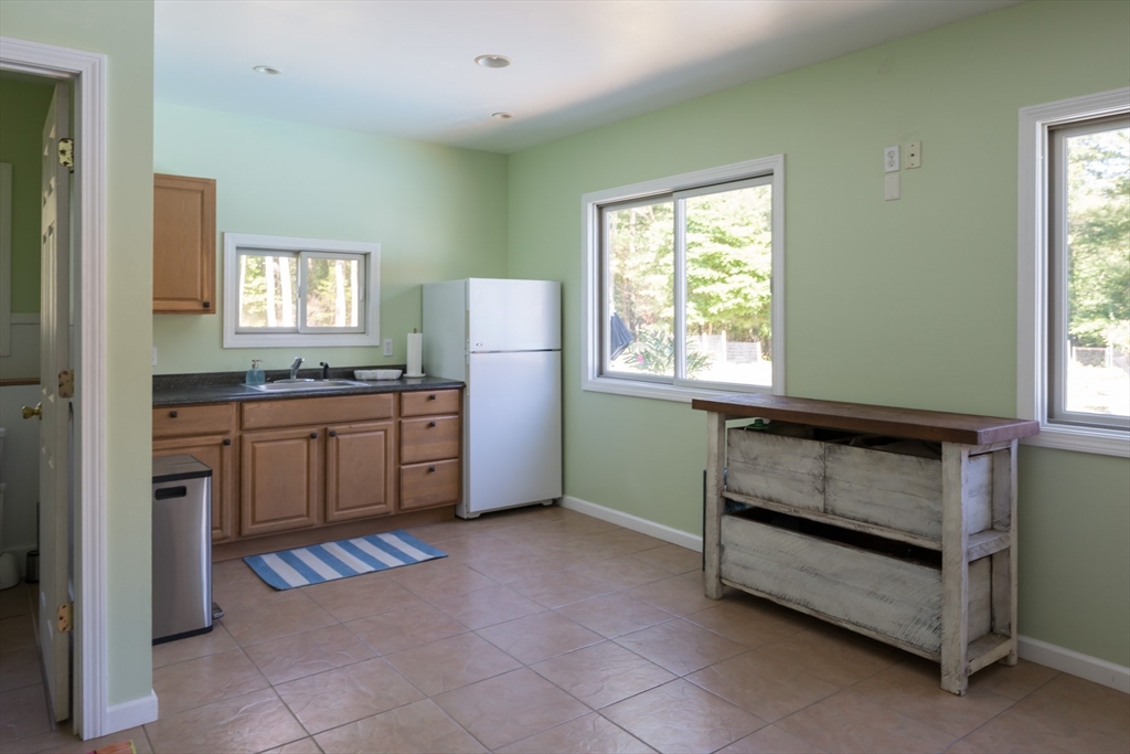 28 Gammons Road Acushnet, MA 02743 - Photo 16 of 42