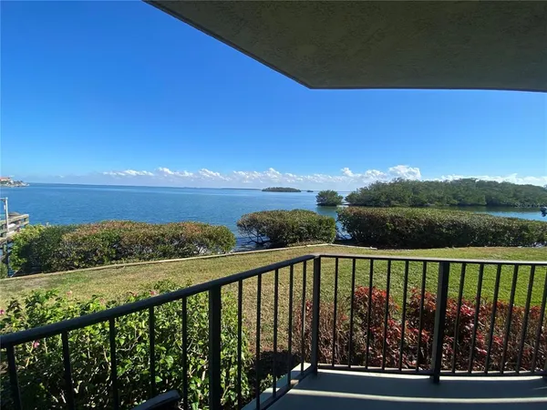 $2,900 | 1515 Pinellas Bayway South, Unit 1, St. Petersburg, FL 33715