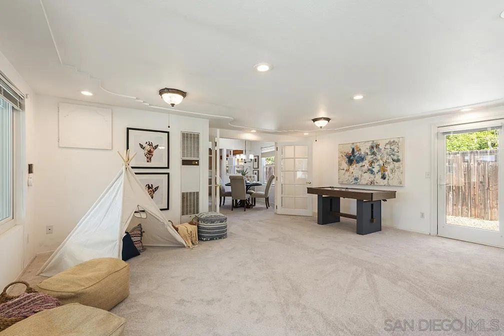 13811 Tobiasson Road Poway, CA 92064 - Photo 40 of 49 a view of a room with gym equipment