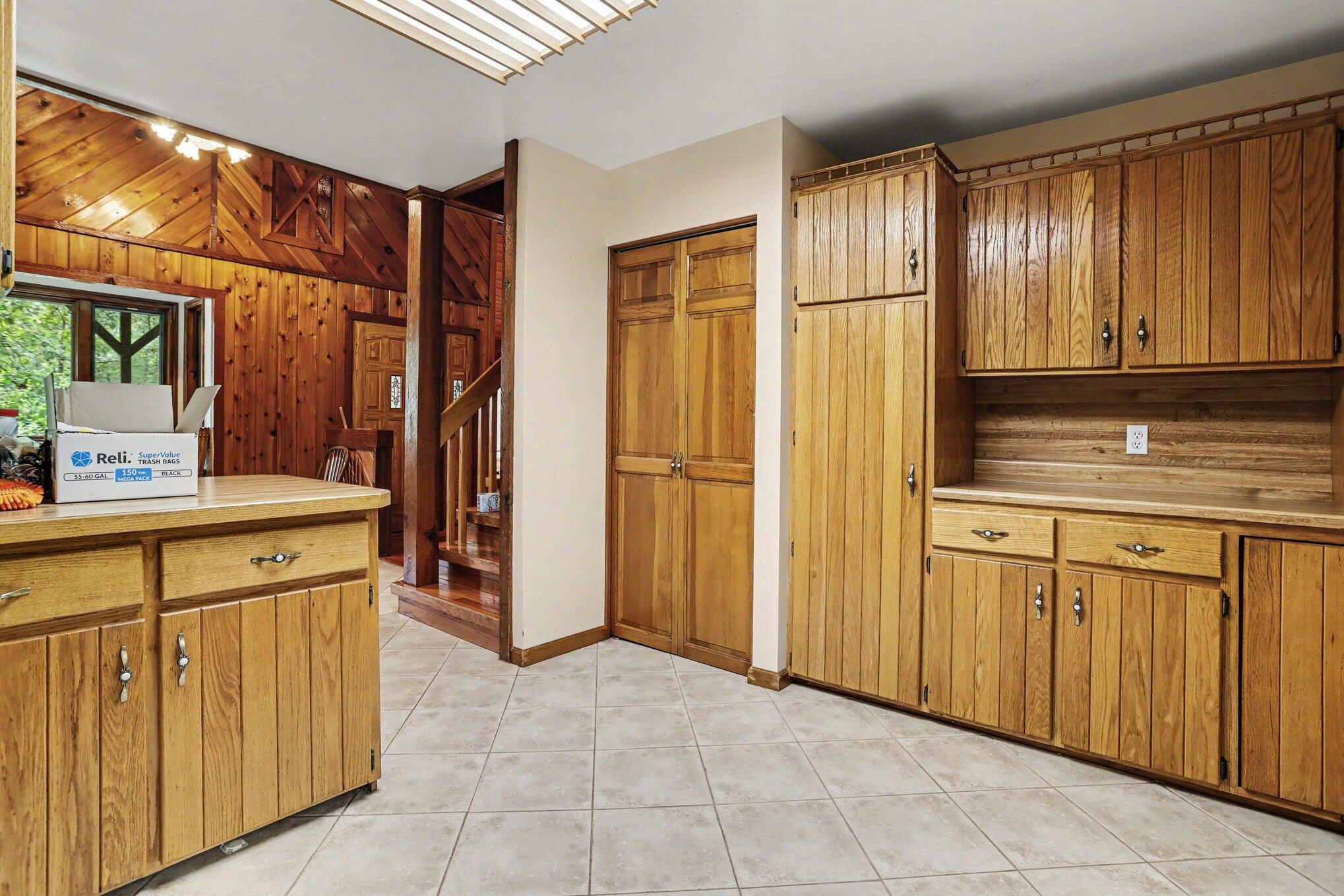 10642 Keller Road Delton, MI 49046 - Photo 3 of 46 013_file_5216