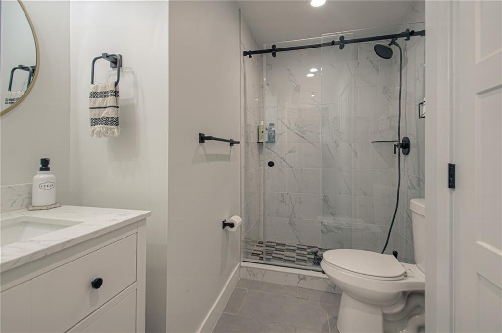 5431 Klamm Road Kansas City, KS 66106 - Photo 13 of 32