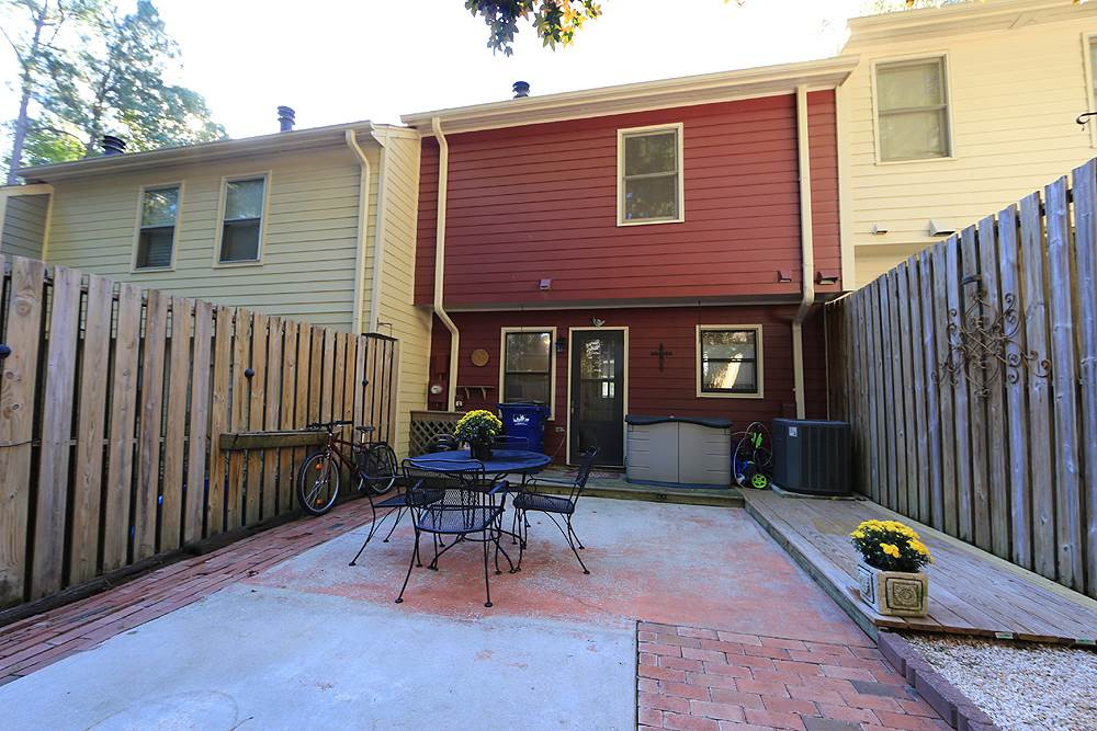 5517 Hamstead Crossing Raleigh, NC 27612 - Photo 12 of 15 Patio/Deck