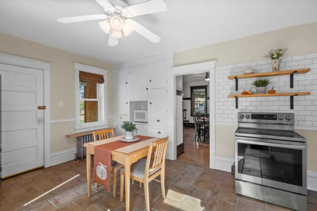 $400,000 | N86W16387 Appleton Avenue, Menomonee Falls, WI 53051