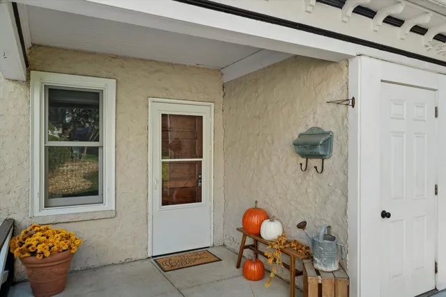 $400,000 | N86W16387 Appleton Avenue, Menomonee Falls, WI 53051