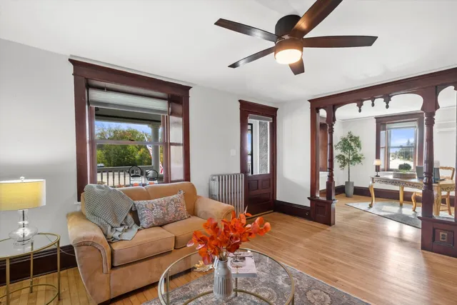 $400,000 | N86W16387 Appleton Avenue, Menomonee Falls, WI 53051