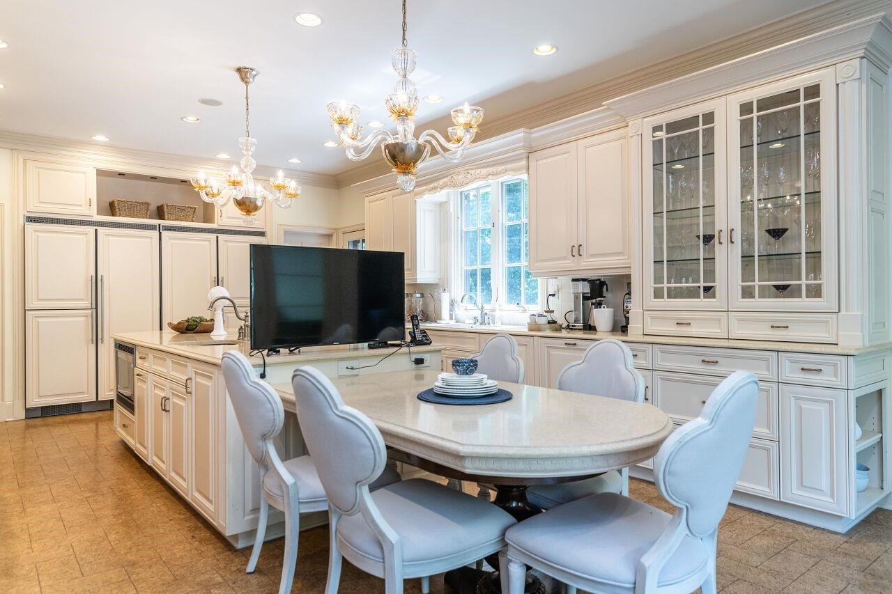 903 Wakestone Court Raleigh, NC 27609 - Photo 12 of 40 Photo 12