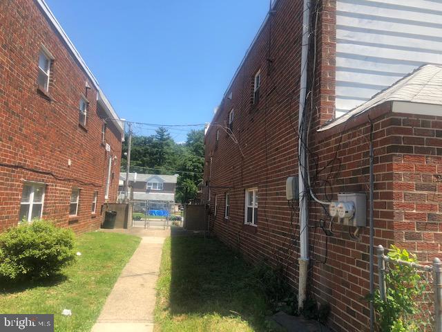 2218 Strahle Street Philadelphia, PA 19152 - Photo 3 of 34 Side Yard