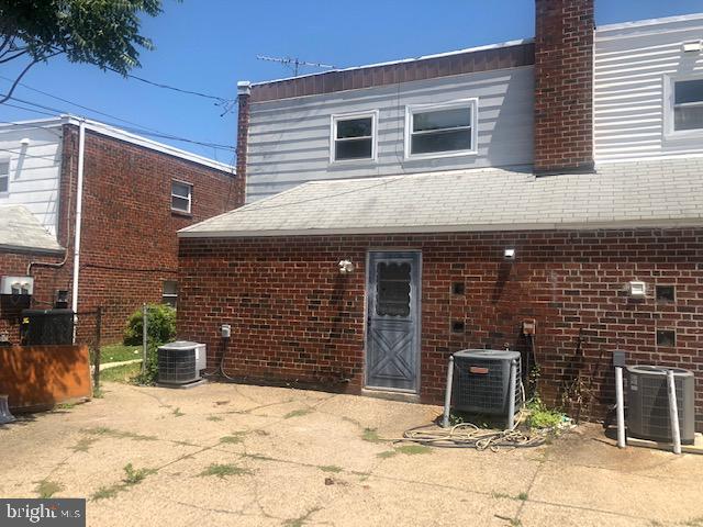 2218 Strahle Street Philadelphia, PA 19152 - Photo 5 of 34 Rear Off Street Parking