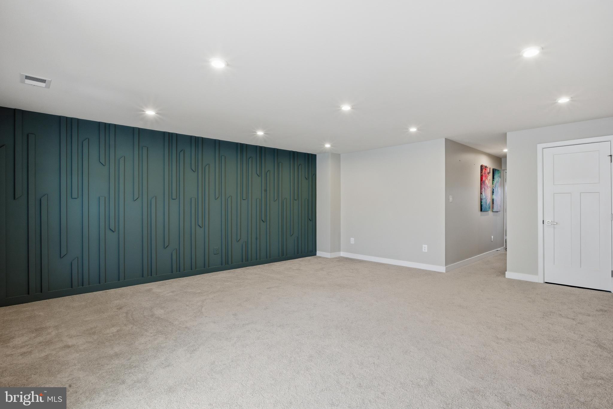 103 Freedom Way Sicklerville, NJ 08081 - Photo 15 of 43