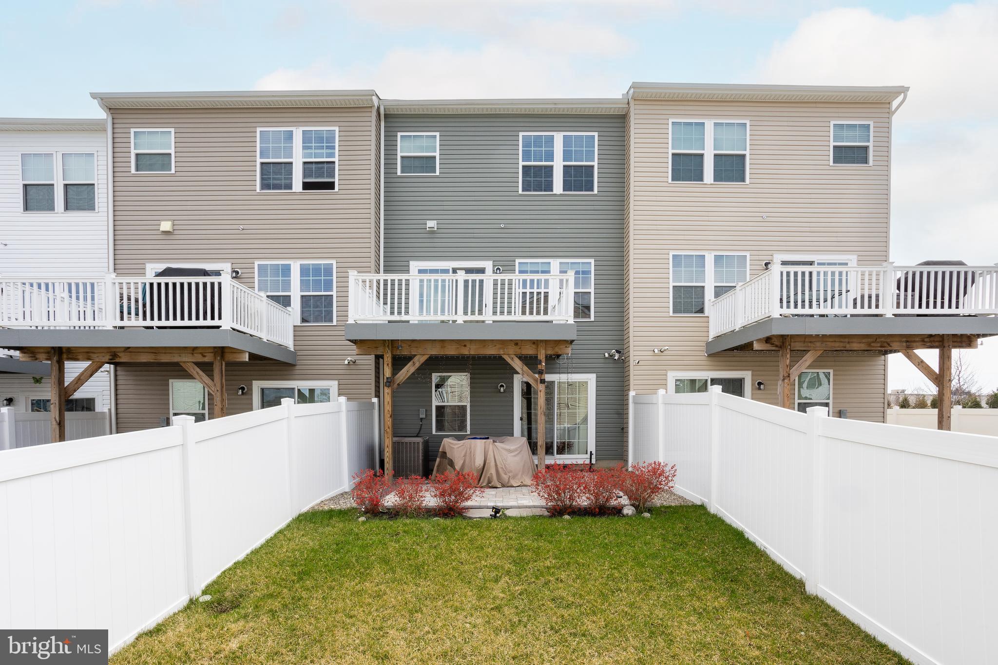 103 Freedom Way Sicklerville, NJ 08081 - Photo 40 of 43