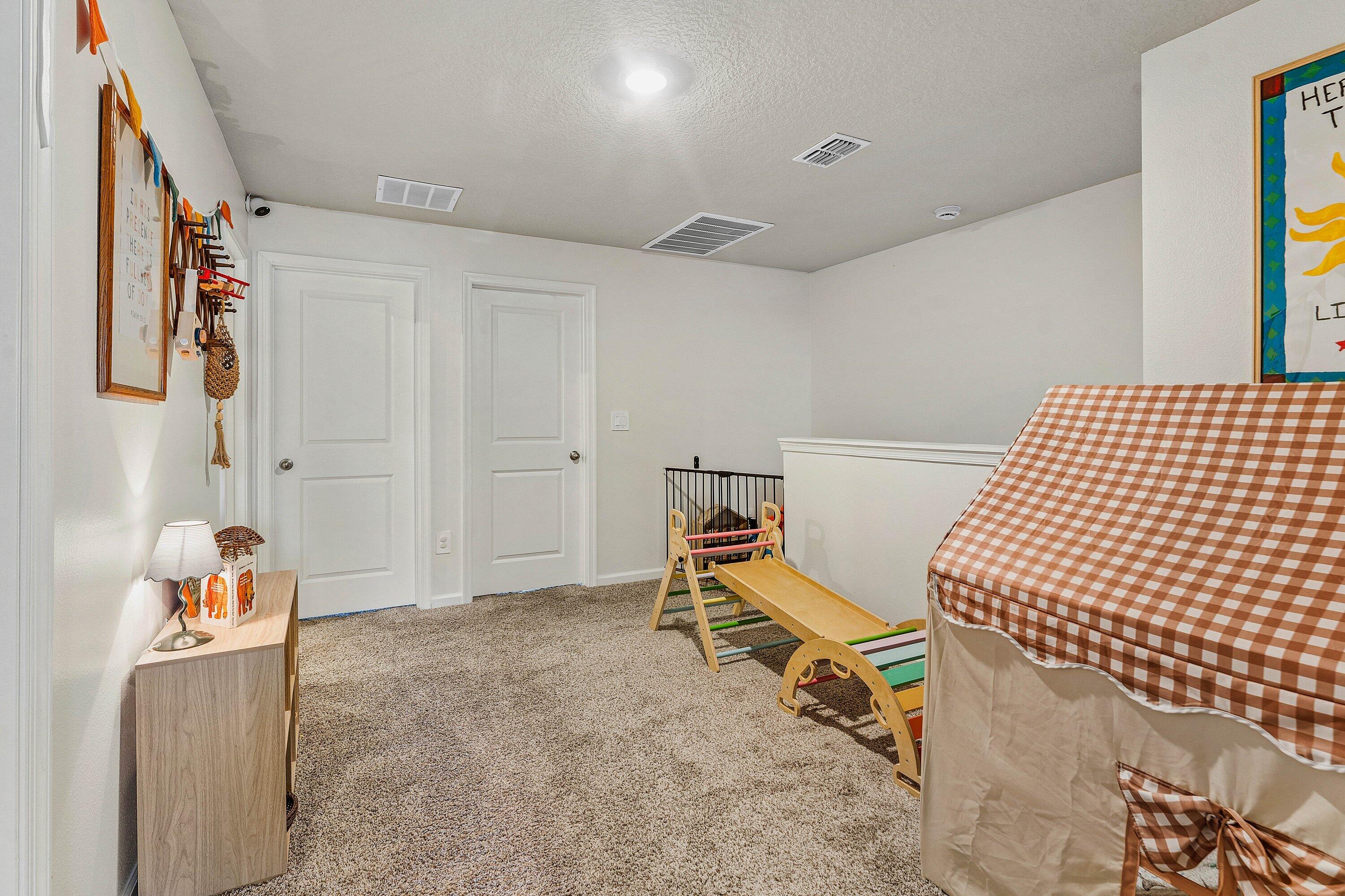 5739 Southeast Edgewater Circle Stuart, FL 34997 - Photo 13 of 29 a room with furniture
