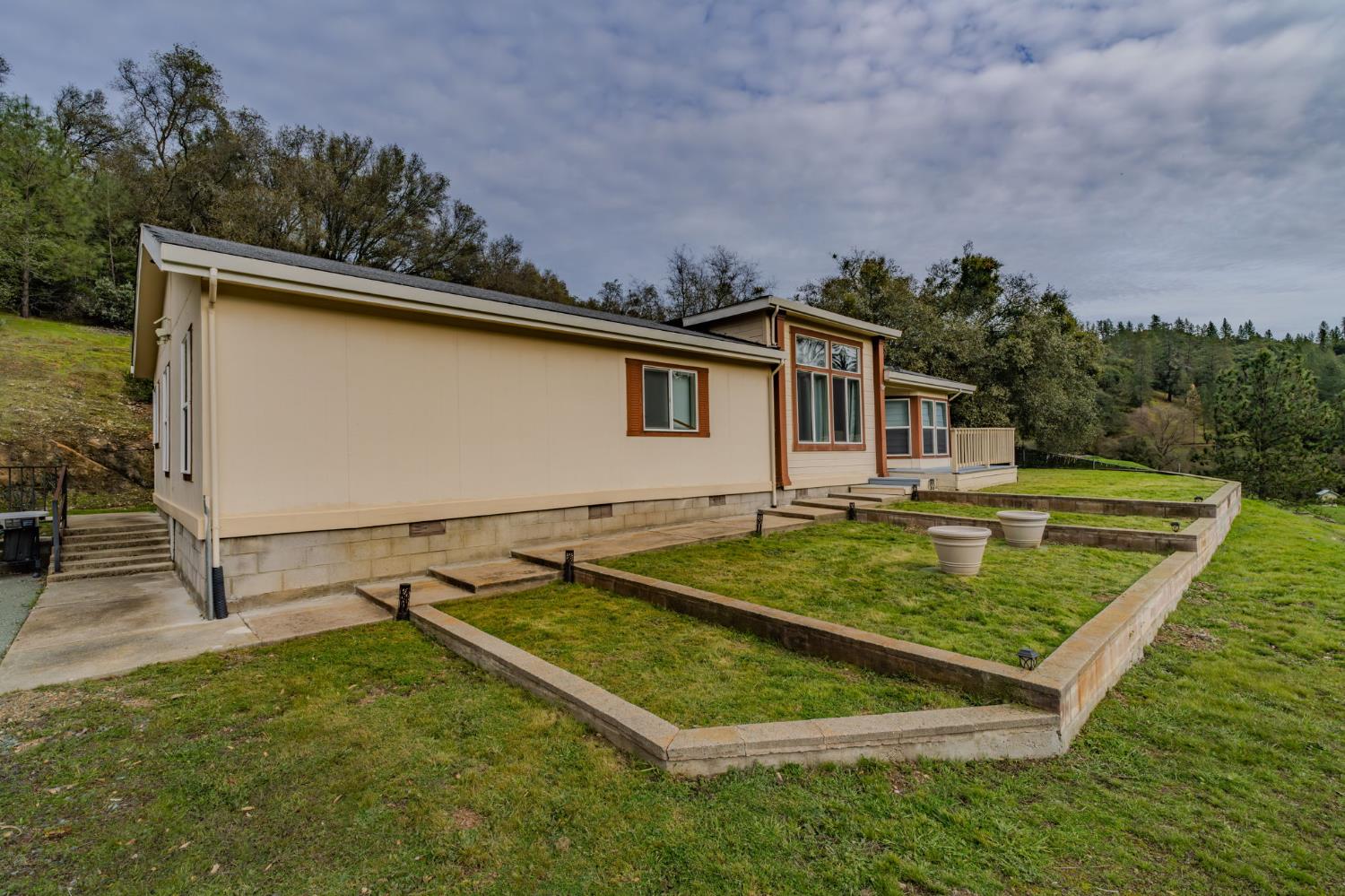 13890 Shake Ridge Road Sutter Creek, CA 95685 - Photo 10 of 66