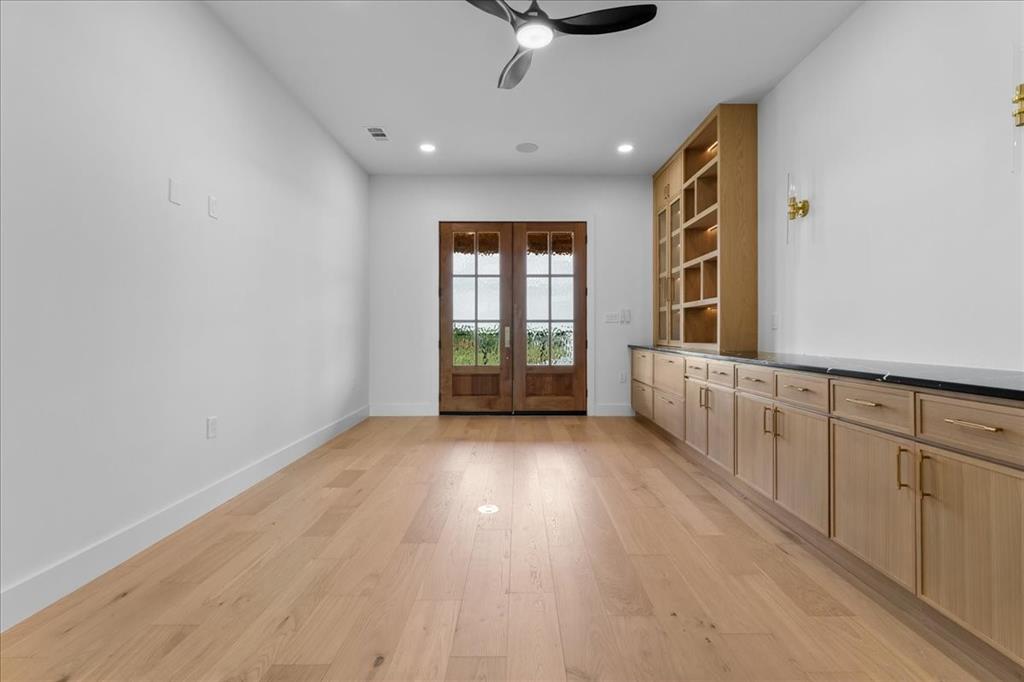 10576 Buccaneer Point Frisco, TX 75036 - Photo 28 of 40 a view of entryway with wooden floor