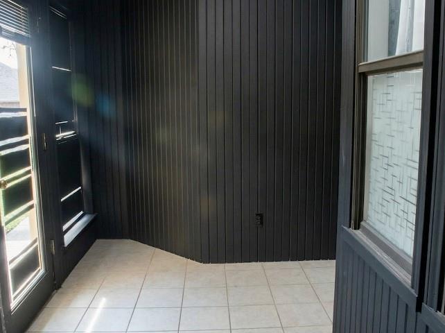 2405 Country Valley Road Garland, TX 75041 - Photo 30 of 36