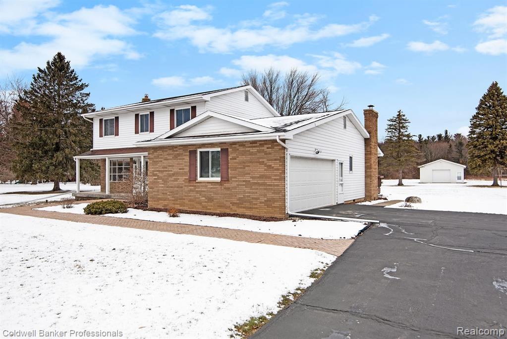 8270 West Stanley Road Flushing, MI 48433 - Photo 10 of 36