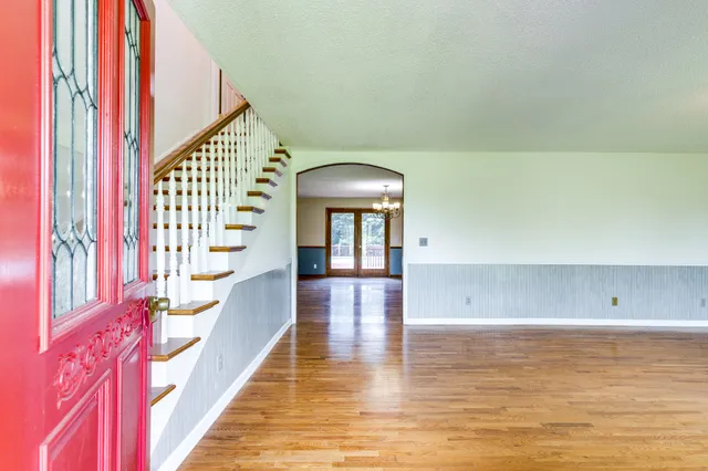 $689,000 | 1087 Charley Davis Road, Goodspring, TN 38460