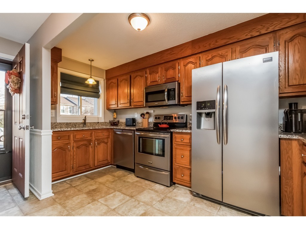 77 Shelburne Road, Unit 77 Merrimack, NH 03054 - Photo 5 of 34