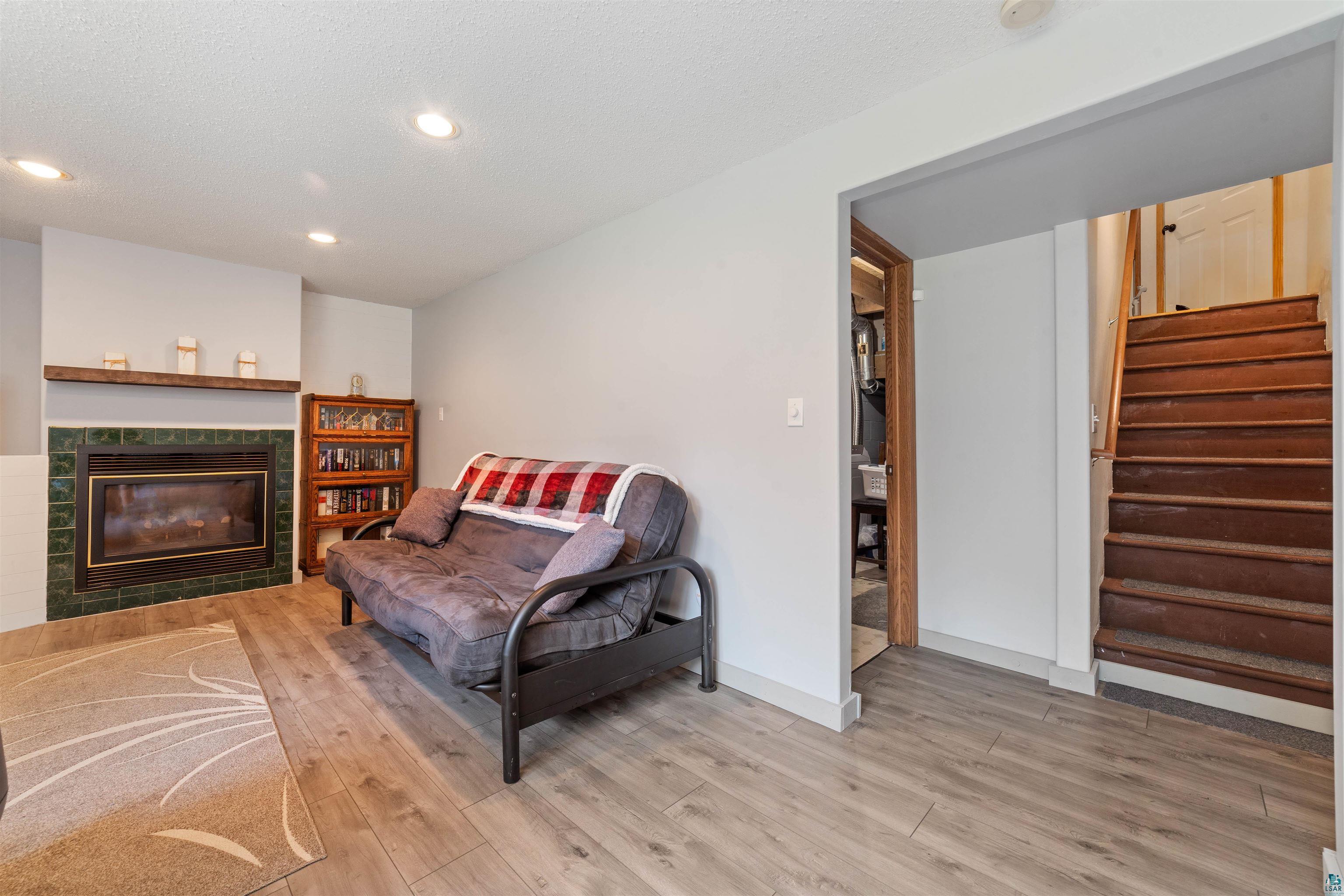 3308 Riley Road Duluth, MN 55804 - Photo 13 of 27 Family Room