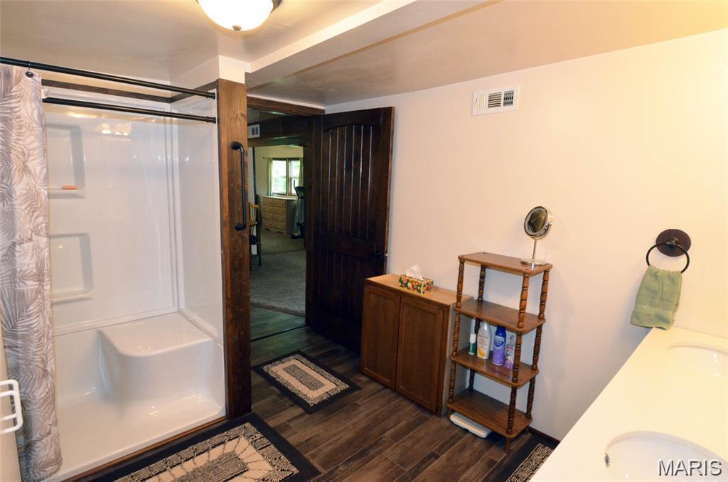 1116 East Springfield Road Sullivan, MO 63080 - Photo 19 of 33