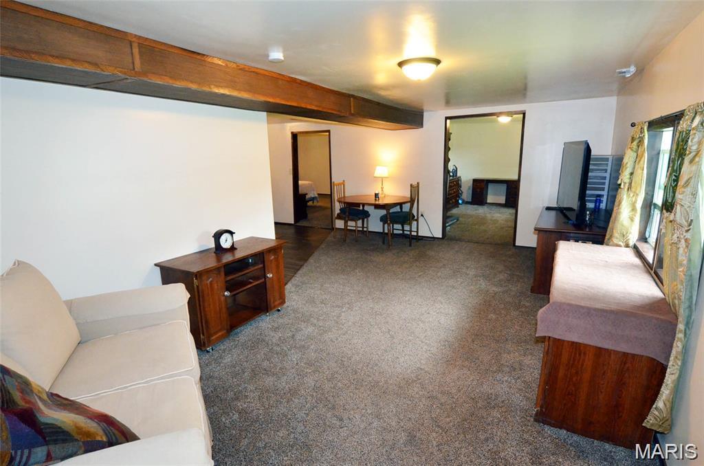 1116 East Springfield Road Sullivan, MO 63080 - Photo 5 of 33