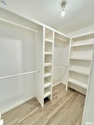 $260,000 | 1963 West Losey Street, Galesburg, IL 61401