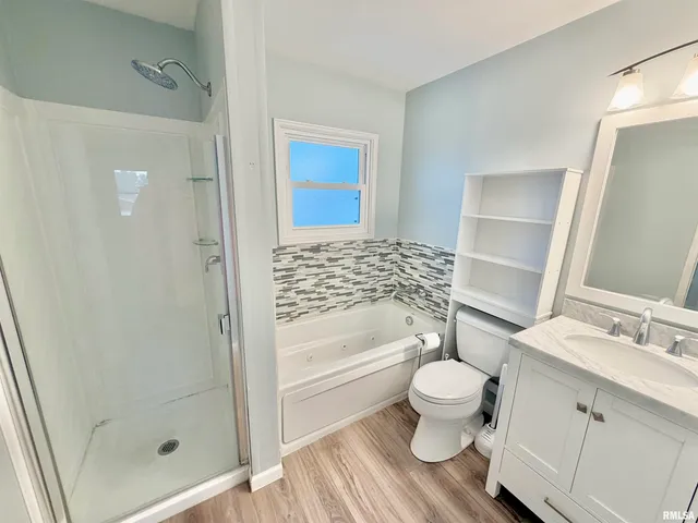 $249,900 | 1963 West Losey Street, Galesburg, IL 61401