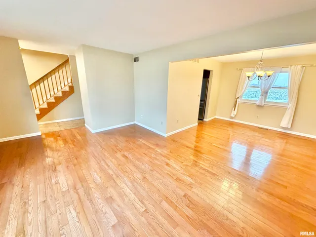 $249,900 | 1963 West Losey Street, Galesburg, IL 61401