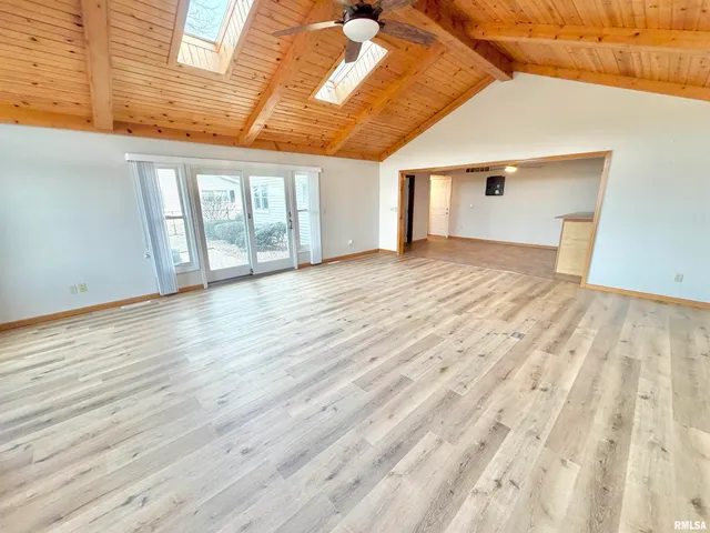 $249,900 | 1963 West Losey Street, Galesburg, IL 61401