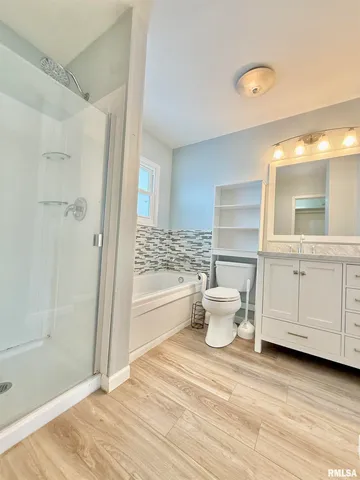 $260,000 | 1963 West Losey Street, Galesburg, IL 61401