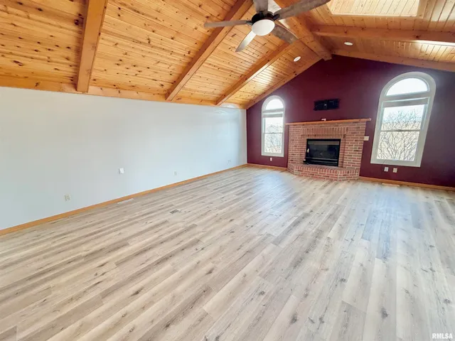 $249,900 | 1963 West Losey Street, Galesburg, IL 61401