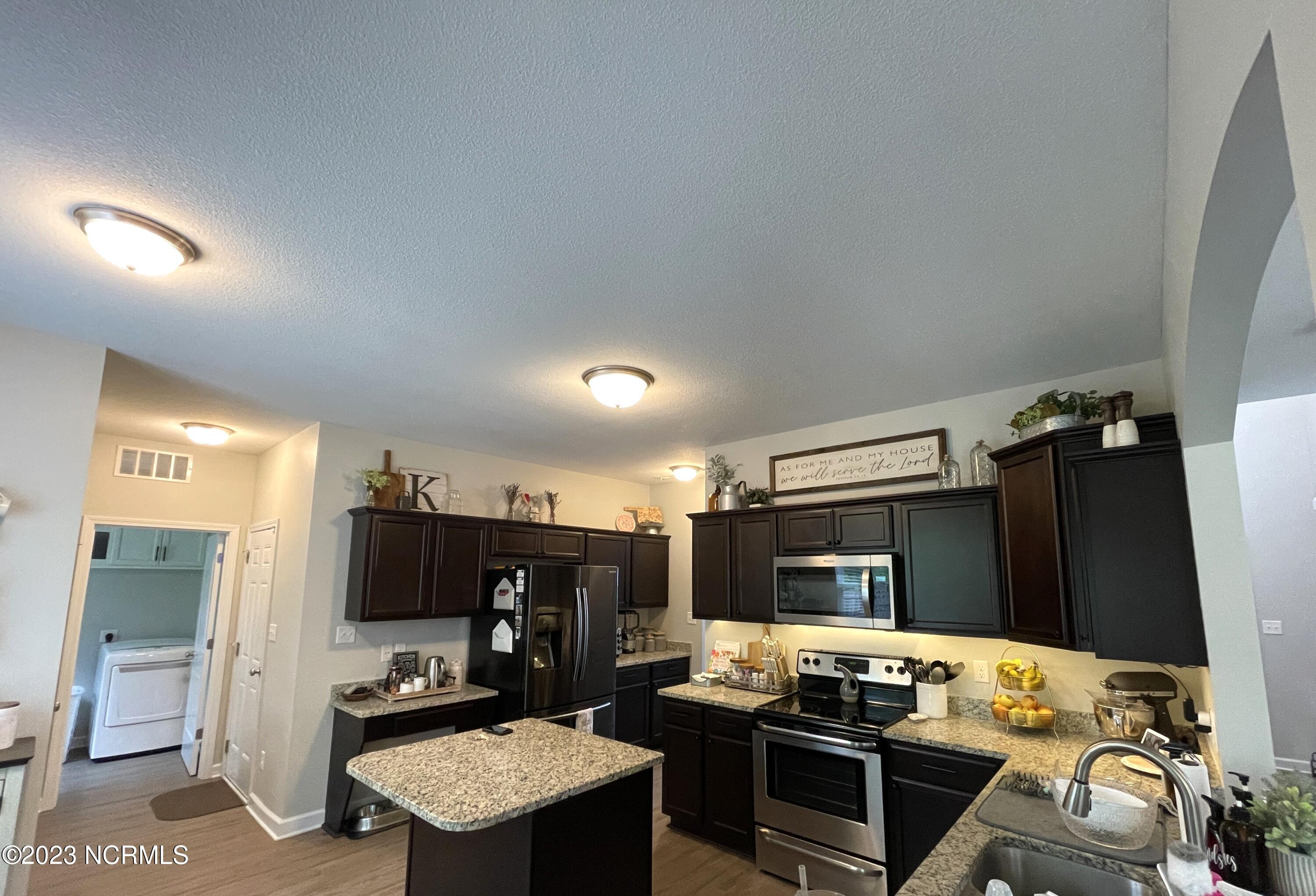 211 Seneca Court Holly Ridge, NC 28445 - Photo 7 of 20